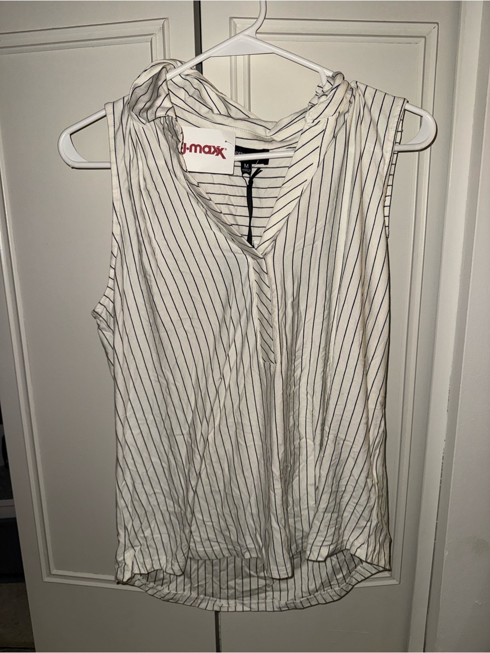 T.J.Maxx White Sleeveless V-Neck Vertical-Stripe